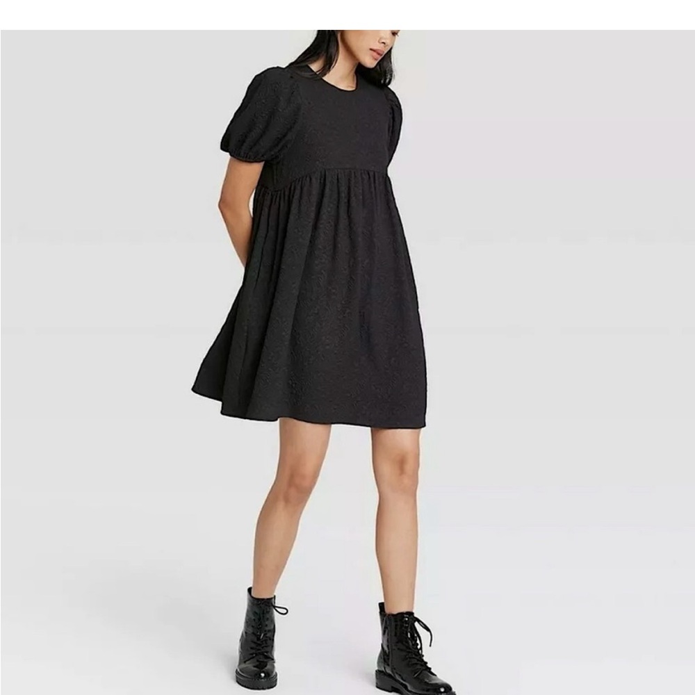 Who What Wear Dress LBD Black Puff Short Sleeve Women Mini Cocktail Emboss XS